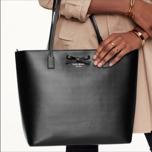 kate spade Handbags - NWOT Kate Spade Sawyer Street Leather Tote